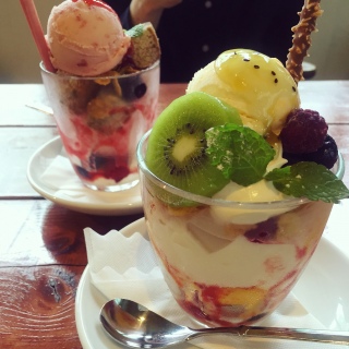 musica hall cafe